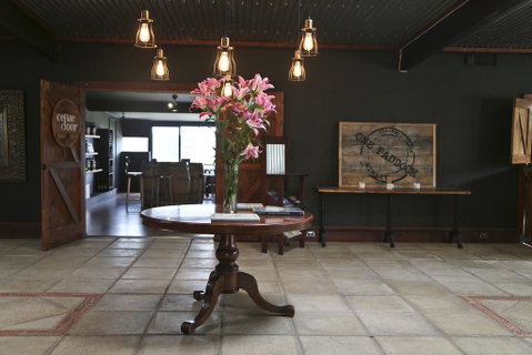 One Paddock Currency Creek Winery Villas - Accommodation Mermaid Beach 3