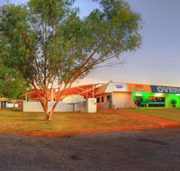 Overlander Hotel - Accommodation Mermaid Beach