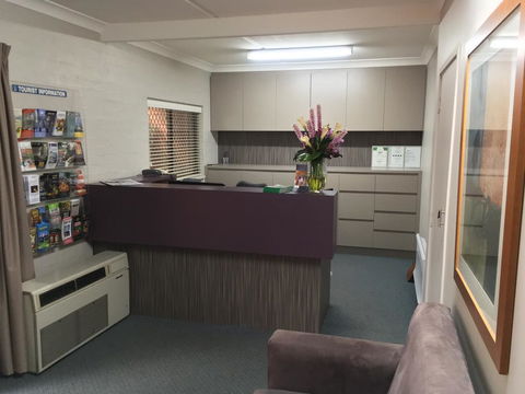 Oxley Court Serviced Apartments - Accommodation Mermaid Beach 1