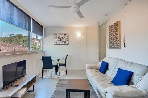 PADDINGTON PAD With PARKING & SMART TV & POOL - Accommodation Mermaid Beach 3