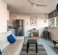 PADDINGTON PAD with PARKING  SMART TV  POOL - Accommodation Mermaid Beach