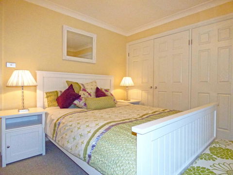 Palais DAmor @ Greenwell Point - Accommodation Mermaid Beach 3