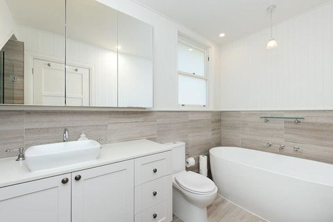 PANORAMIC HARBOUR VIEWS - Accommodation Mermaid Beach 0