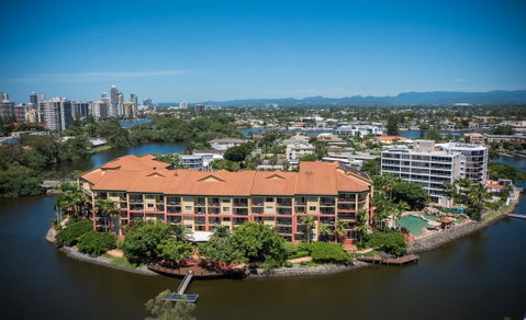 Paradise Island Resort - Accommodation Mermaid Beach 0