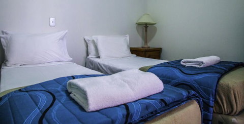 Paradise Island Resort - Accommodation Mermaid Beach 3
