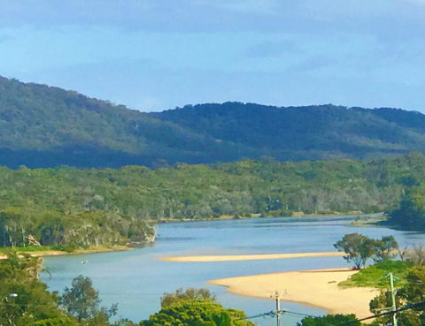 Pemberley, 30 Stewart Street - Accommodation Mermaid Beach 0