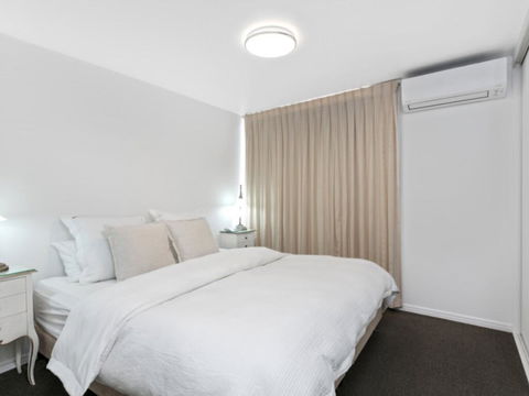 Perfect For A Couples Getaway, Stunning Views! - Accommodation Mermaid Beach 1