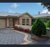 Perfect Location Central Modern Cottage - Free WiFi - Accommodation Mermaid Beach