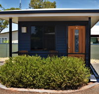 Pick A Box Motel - Accommodation Mermaid Beach