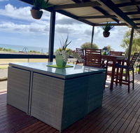 Pine View Holiday Rental - Accommodation Mermaid Beach