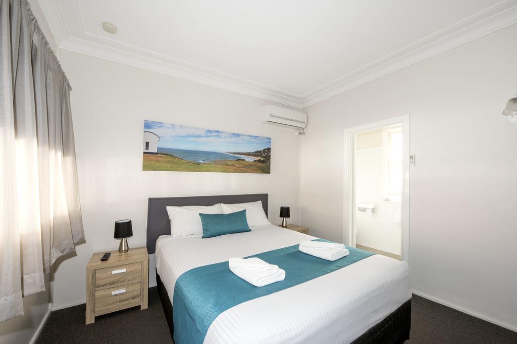 North Shore NSW Accommodation Mermaid Beach