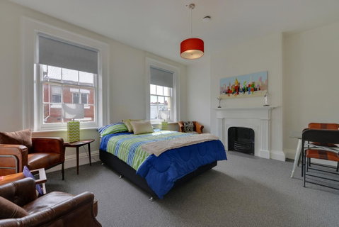 Portsea Place - Accommodation Mermaid Beach 2