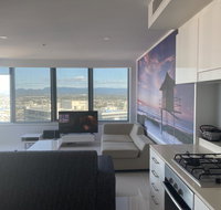 Private Apartment at Surfers Paradise - Accommodation Mermaid Beach