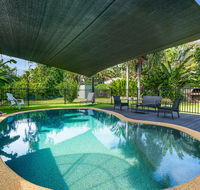 Private Pool Big Backyard Aircon - Paradise - Accommodation Mermaid Beach