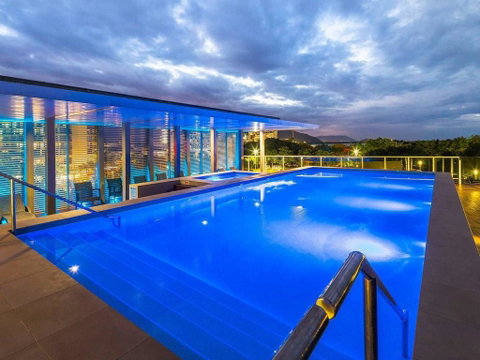 Privately Owned Hotel Room By Cairns Marina 222 - Accommodation Mermaid Beach 3