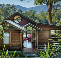 Promised Land Retreat - Accommodation Mermaid Beach