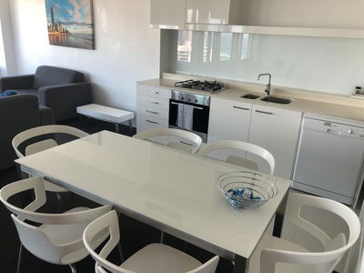 Q1 1 Bedroom apartment on 30th floor