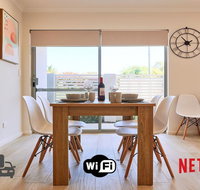 Quiet Garden City Unit - Free WiFi  Parking - Accommodation Mermaid Beach