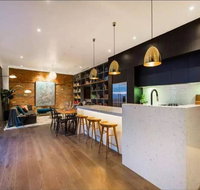 Readyset Glashouse Melbourne - Accommodation Mermaid Beach