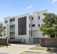 Relax in stylish comfort Sunshine Beach - Accommodation Mermaid Beach
