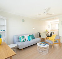 Relaxed Beachside Experience on the Coast - Accommodation Mermaid Beach