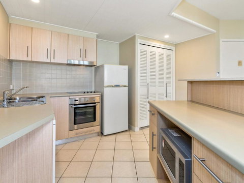 RESORT ON THE BEACH 7225 Dual Room - Accommodation Mermaid Beach 2