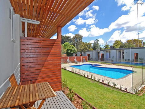 Riverside Ocean Grove - Accommodation Mermaid Beach 0