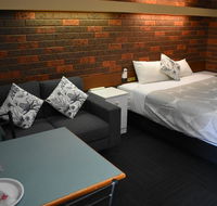 Riviana Motel - Accommodation Mermaid Beach