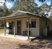 Robinsons Cabin - Accommodation Mermaid Beach
