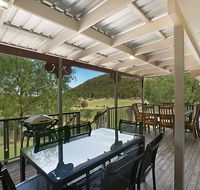 Rosa Estate in Broke - Two 3br House in walking distance to Cellar Doors - Accommodation Mermaid Beach