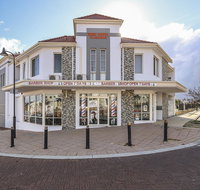 Rose Hotel Clarkson - Accommodation Mermaid Beach