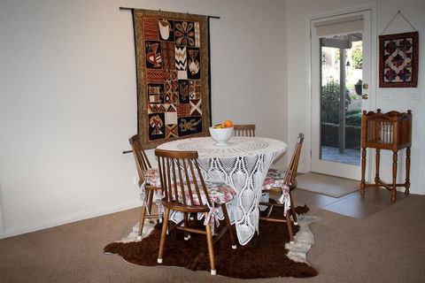 Rosewood Park Guest Suite - Accommodation Mermaid Beach 1