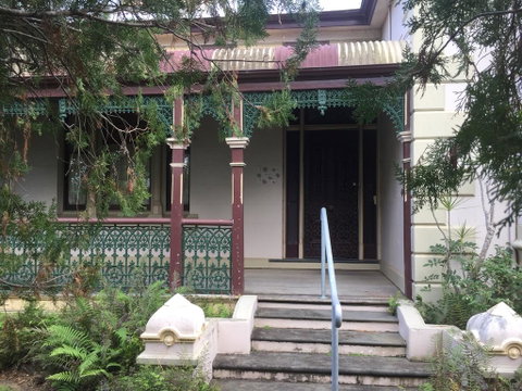 Rosslyn - Accommodation Mermaid Beach 3
