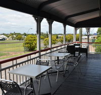 Royal Gatton Hotel - Accommodation Mermaid Beach
