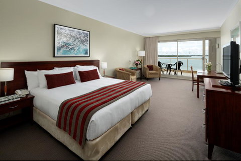 Rydges Hotel Port Macquarie - Accommodation Mermaid Beach 2