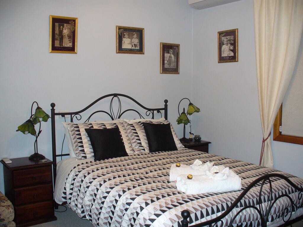Blanchetown SA Accommodation Mermaid Beach