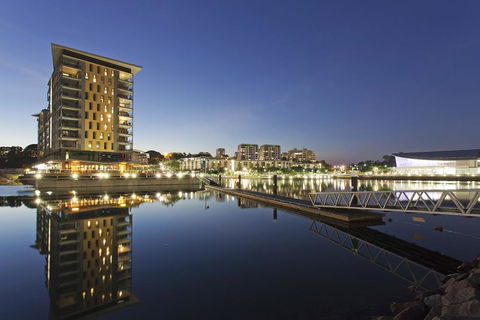 Saltwater Suites - 1,2 & 3 Bed Waterfront Apartments - Accommodation Mermaid Beach 0