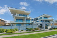 Book The Entrance Accommodation Vacations Accommodation Mermaid Beach Accommodation Mermaid Beach