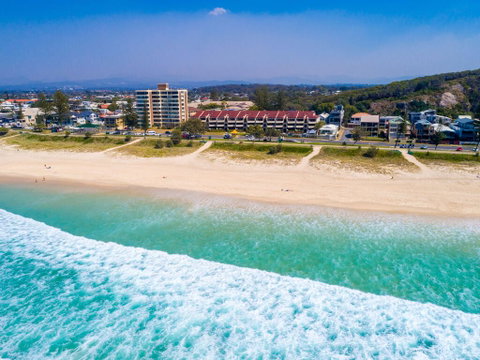 Sandrift Beachfront Apartments - Accommodation Mermaid Beach 2