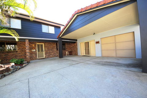 Sandy Feet At Hat Head - Accommodation Mermaid Beach 1