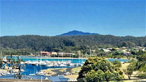 Scarlets By The Sea - Accommodation Mermaid Beach 0