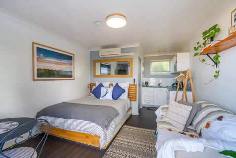 Sea Breeze Studio - Accommodation Mermaid Beach 1