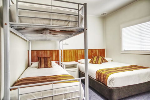 Selwyn Star Lodge - Accommodation Mermaid Beach 3
