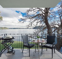 Serene And Stylish Harbourside Apartment - Accommodation Mermaid Beach