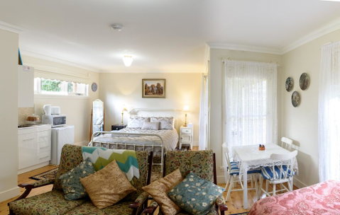 Shelton-Lea Bed & Breakfast - Accommodation Mermaid Beach 3