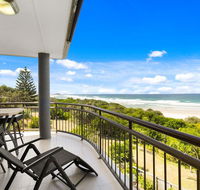 Shoreline Nine Penthouse With Ocean Views - Accommodation Mermaid Beach