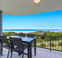 Shoreline Six With Ocean Views To See The Whales - Accommodation Mermaid Beach