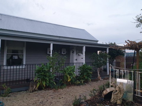 Silverbirch Cottage - Accommodation Mermaid Beach 1