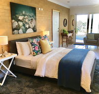 SilverWaters Waterfront Accommodation - Accommodation Mermaid Beach