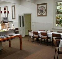 Snake Valley Hotel - Accommodation Mermaid Beach